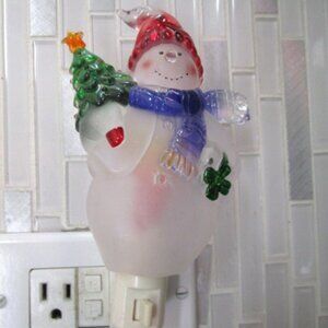 SNOWMAN NIGHT LIGHT PRE OWNED WORKS